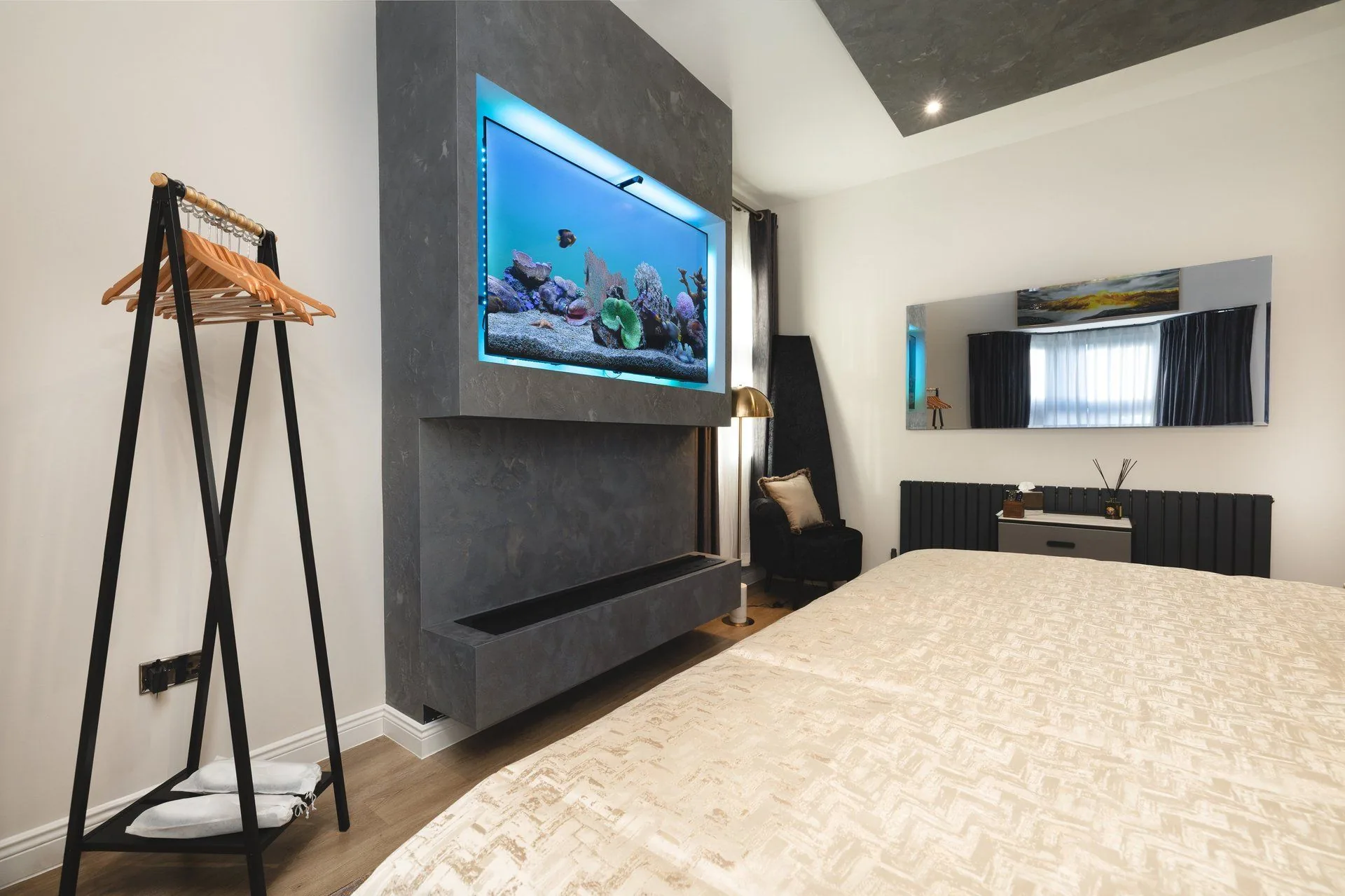 The Private Luxury Grange Spa Suite - Luxury Suite Interior